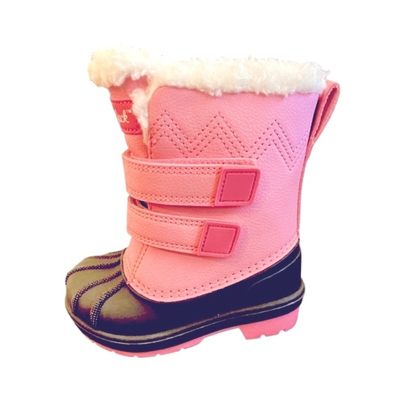 Girls Denver waterproof winter boots by Cat & Jack. - Picture 3 of 9
